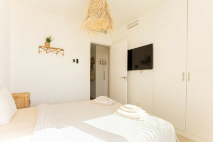 79c416e83037da5f03c1d805a1bb3919 - 41