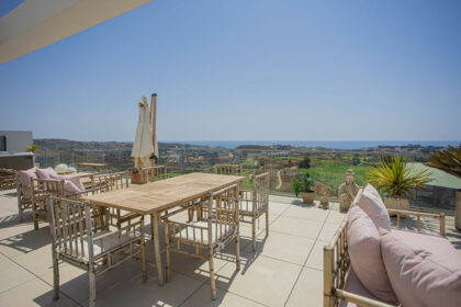 79c416e83037da5f03c1d805a1bb3919 - 45