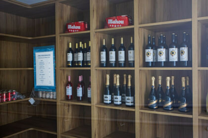 79c416e83037da5f03c1d805a1bb3919 - 51