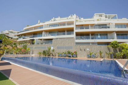 79c416e83037da5f03c1d805a1bb3919 - 56