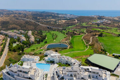 79c416e83037da5f03c1d805a1bb3919 - 65