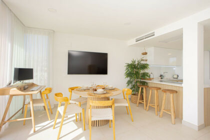 79c416e83037da5f03c1d805a1bb3919 - 7