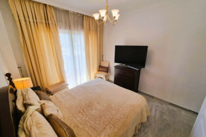 7afbe9216d2b9a33dc53df1710607f3c - 12