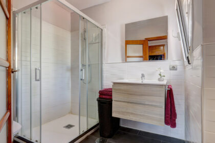 7b9cfb3c1bd33555cdd13935e8f9061c - 19