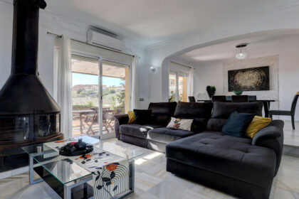 7b9cfb3c1bd33555cdd13935e8f9061c - 2