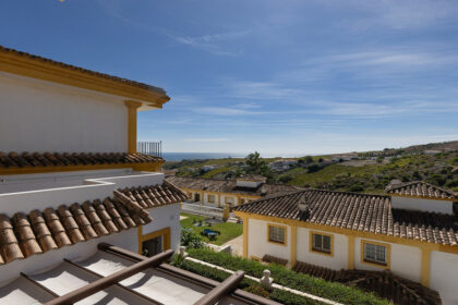 7b9cfb3c1bd33555cdd13935e8f9061c - 20