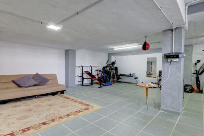 7b9cfb3c1bd33555cdd13935e8f9061c - 21