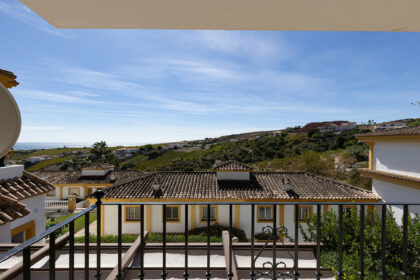 7b9cfb3c1bd33555cdd13935e8f9061c - 25