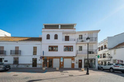 815585df7e9be4c0e977f276b48d6a2f - 1