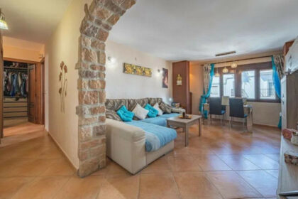 815585df7e9be4c0e977f276b48d6a2f - 29