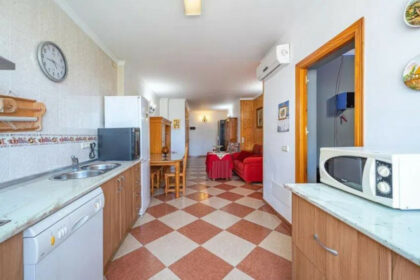 815585df7e9be4c0e977f276b48d6a2f - 34