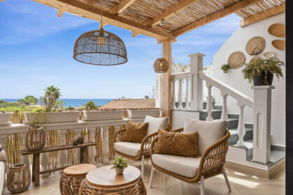 81d072369d11d0b2eee3c3b11c6d1a29 - 11