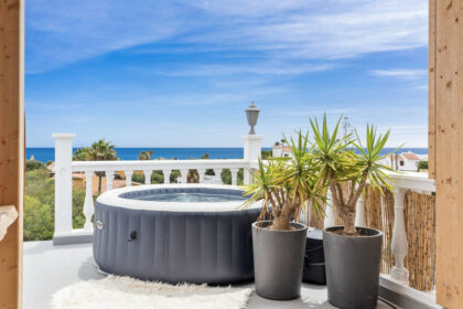 81d072369d11d0b2eee3c3b11c6d1a29 - 23