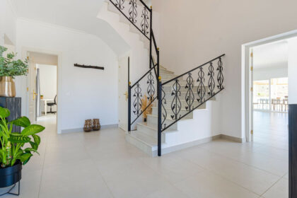 82a8a05e2692d3b5c0809ee9d5f09efb - 21