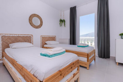 82a8a05e2692d3b5c0809ee9d5f09efb - 35