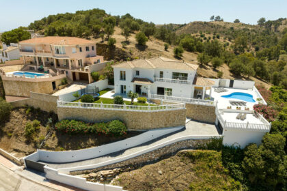 82a8a05e2692d3b5c0809ee9d5f09efb - 38