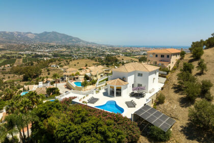 82a8a05e2692d3b5c0809ee9d5f09efb - 39