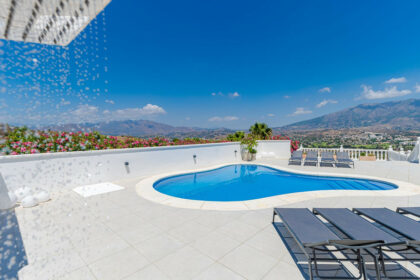 82a8a05e2692d3b5c0809ee9d5f09efb - 5