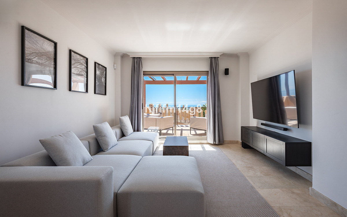 83330ed2ca10d70756789b0e070de37e - 5