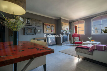 8342141d147e1ca0596cf8f3ec09a06e - 10