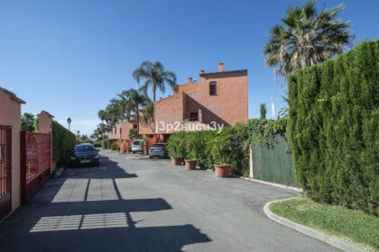 8342141d147e1ca0596cf8f3ec09a06e - 2