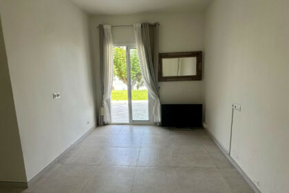 84aebfe42818e785e4235cd9c6302a33 - 10