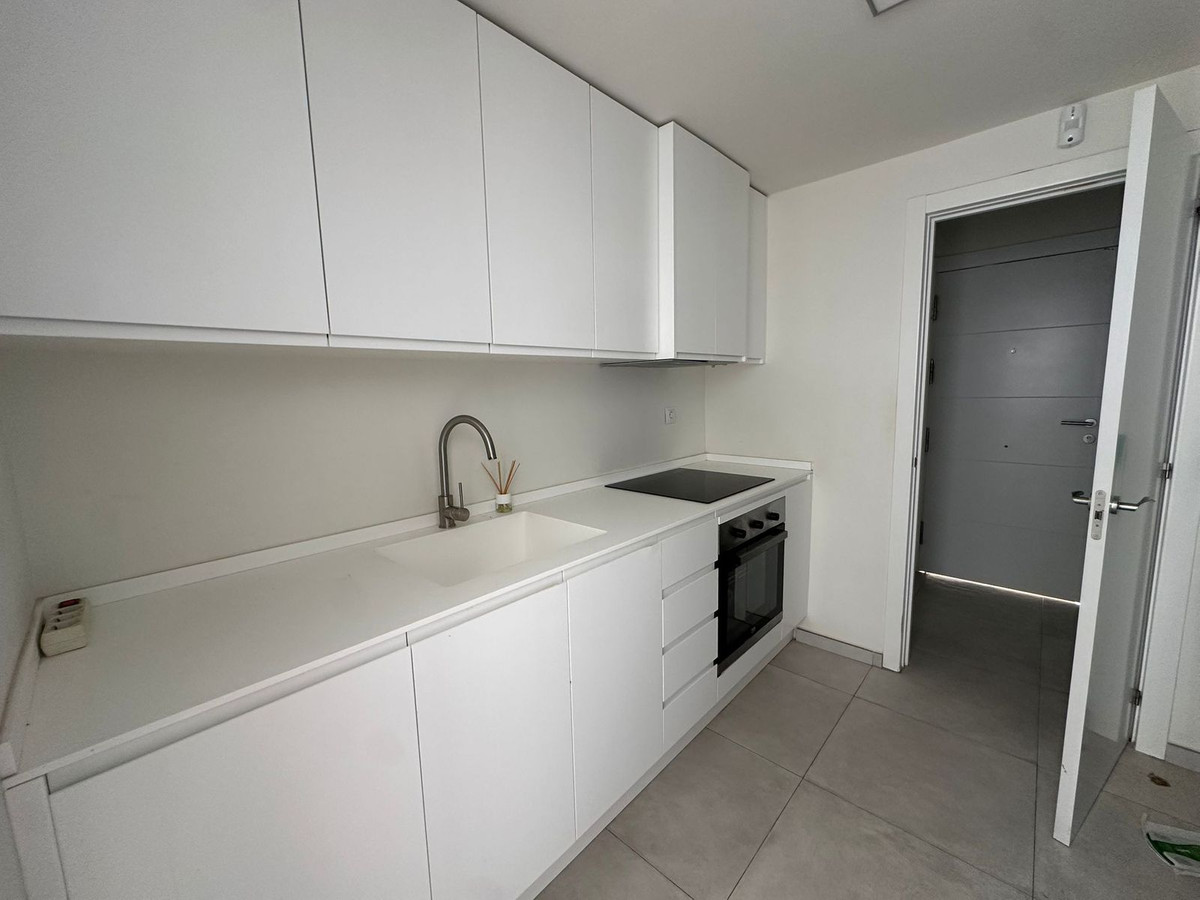 84aebfe42818e785e4235cd9c6302a33 - 2