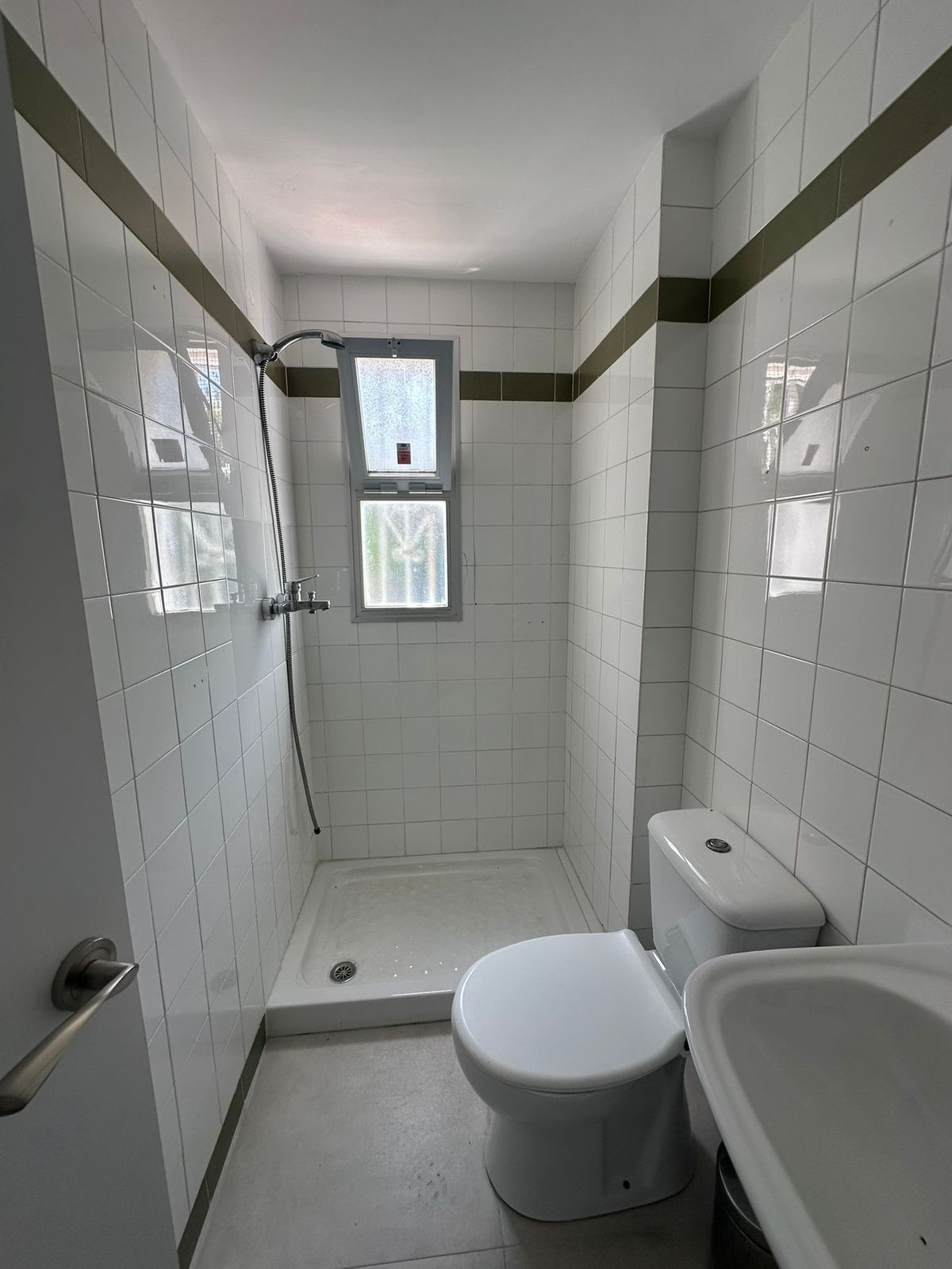 84aebfe42818e785e4235cd9c6302a33 - 9