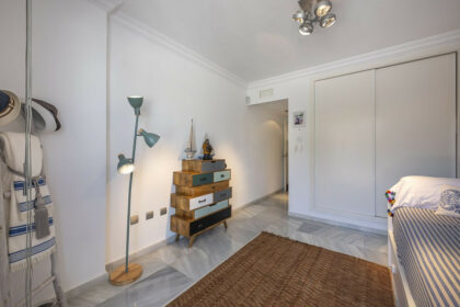 864f08c9bb2afa31635ea7bf415cd189 - 22