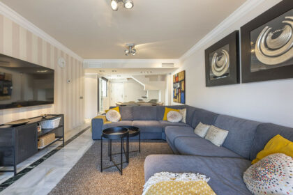 864f08c9bb2afa31635ea7bf415cd189 - 28