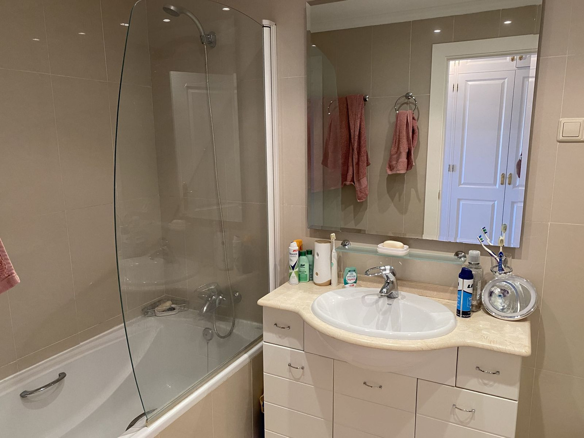 86946ef8c4262c01cdc4360f112d80b9 - 13