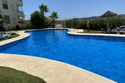 86946ef8c4262c01cdc4360f112d80b9 - 18