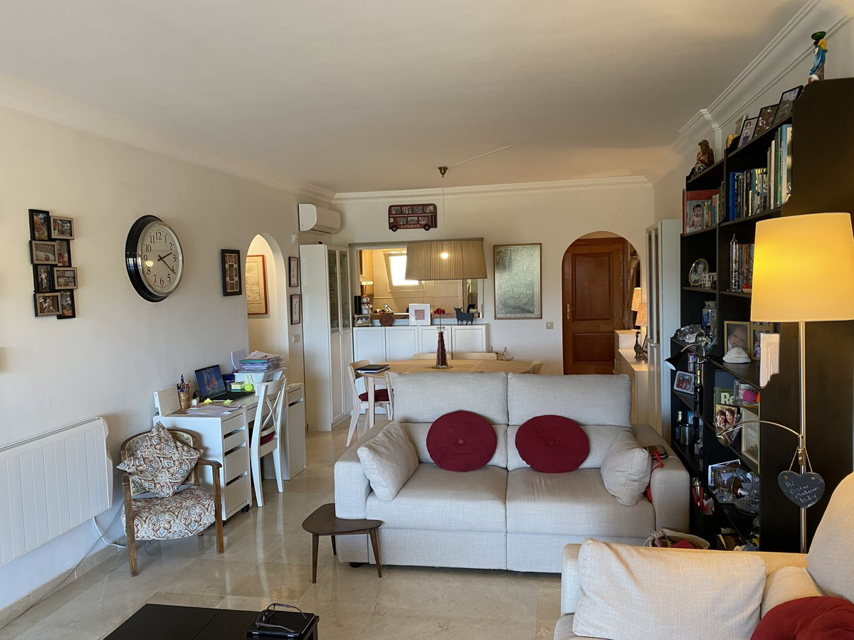 86946ef8c4262c01cdc4360f112d80b9 - 4