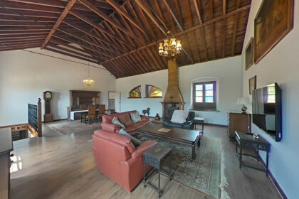 8798350d01d839fae4987f383e0f939c - 10