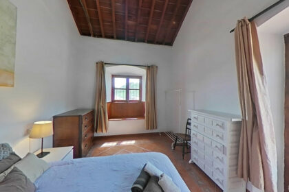 8798350d01d839fae4987f383e0f939c - 16