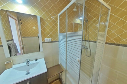 8798350d01d839fae4987f383e0f939c - 17