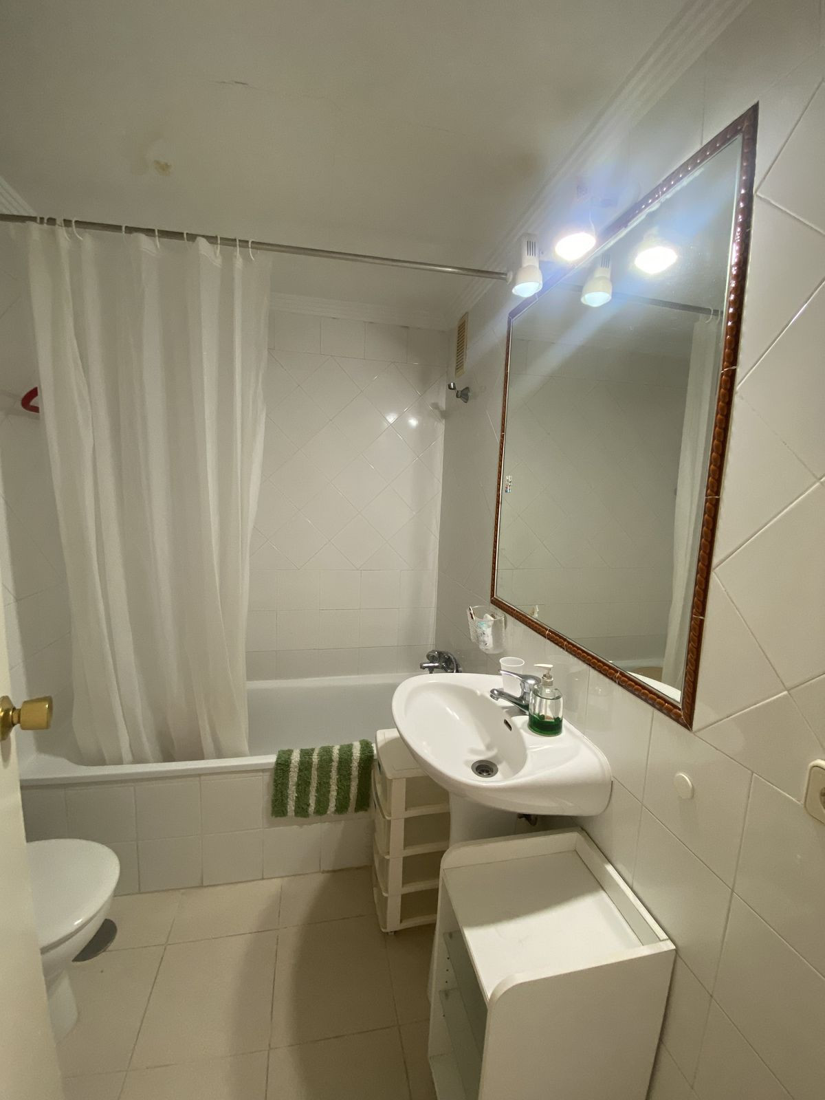 8a572218293fa2b19e09eadacdb25a91 - 12