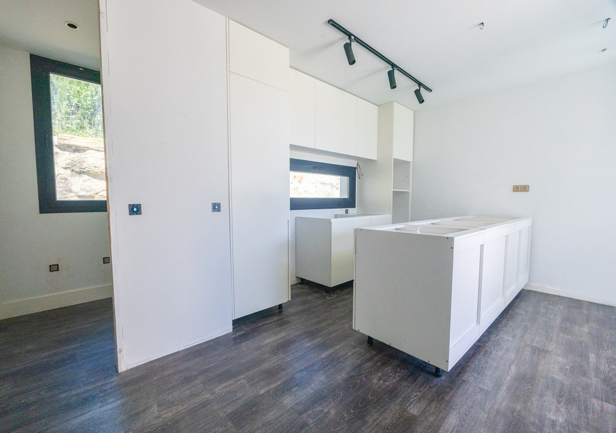 8b5f80d39c922994b5011992498d3d19 - 14