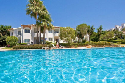 8b62a1d9b414b62f53bbb64a4547acc9 - 15