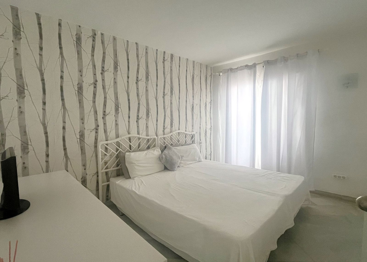 8b62a1d9b414b62f53bbb64a4547acc9 - 4