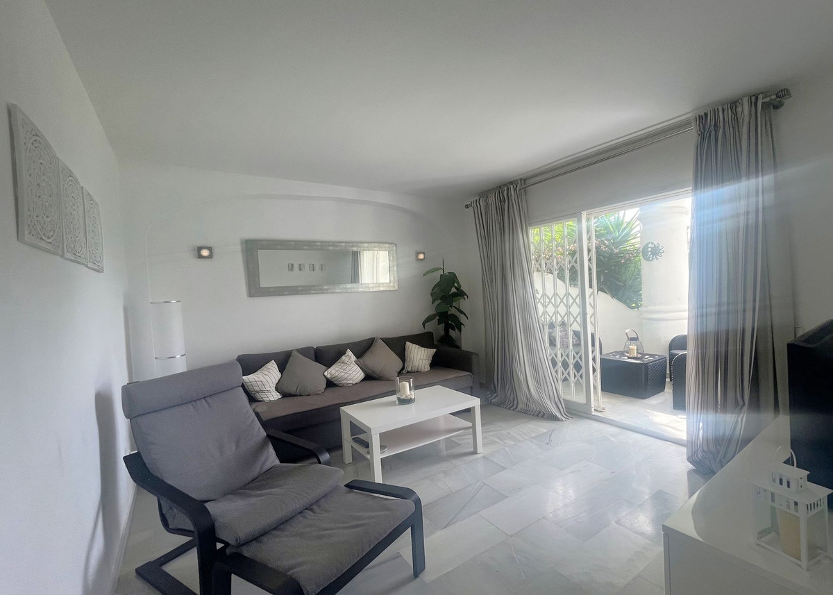 8b62a1d9b414b62f53bbb64a4547acc9 - 8