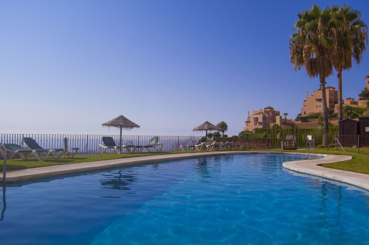 8c394babac3b7a044220cc83fd9ed315 - 24