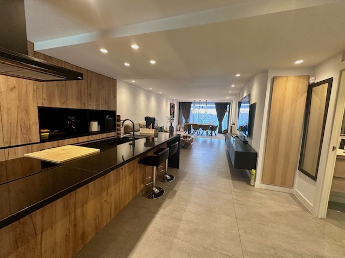 8e25668d3e2d689aa269545765841f68 - 10