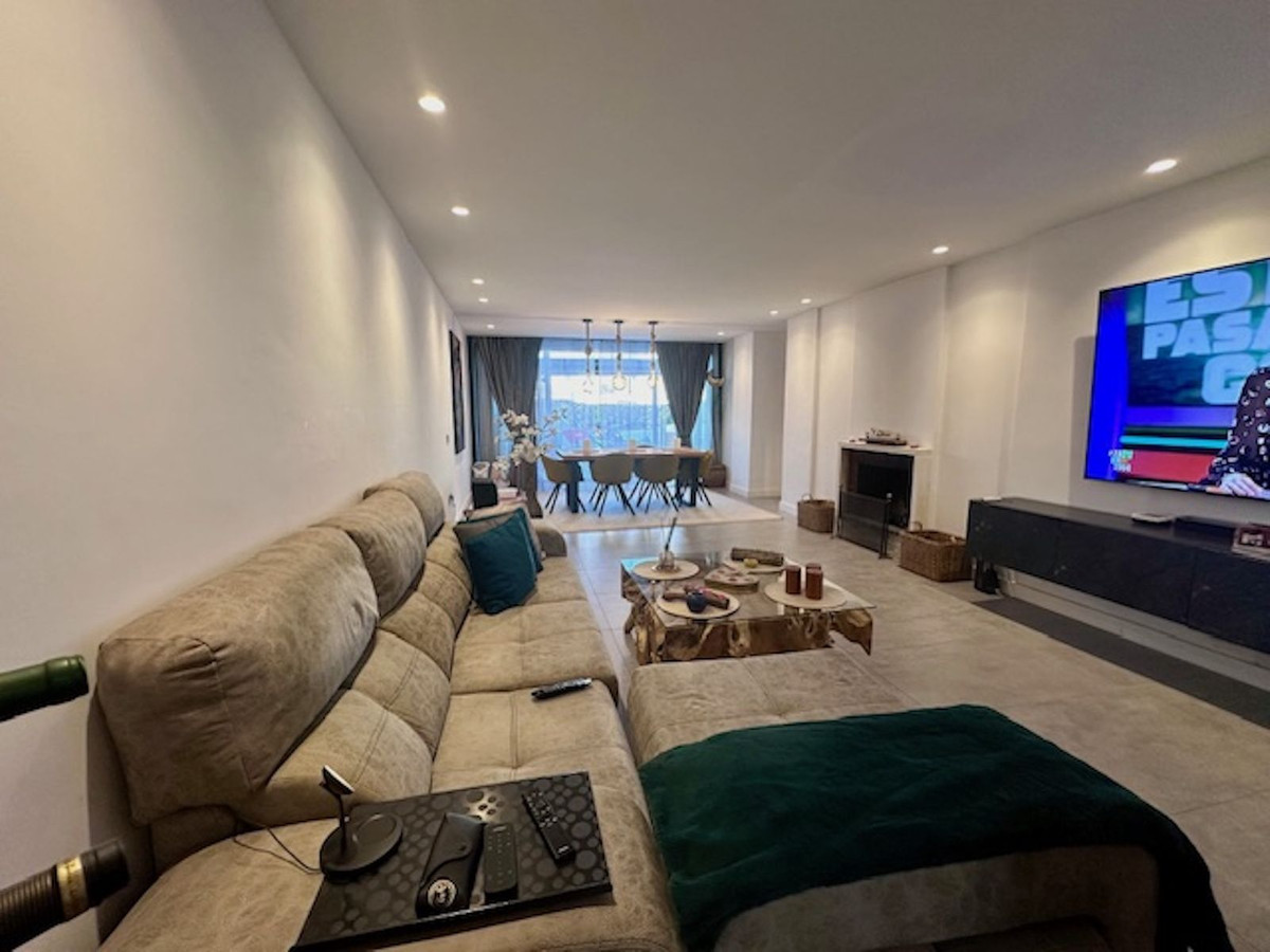 8e25668d3e2d689aa269545765841f68 - 11