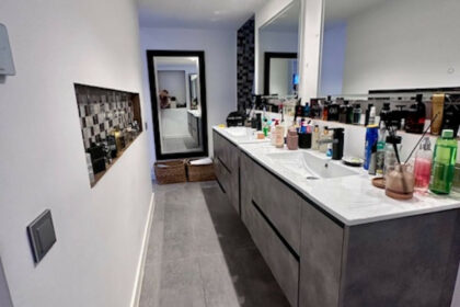 8e25668d3e2d689aa269545765841f68 - 32