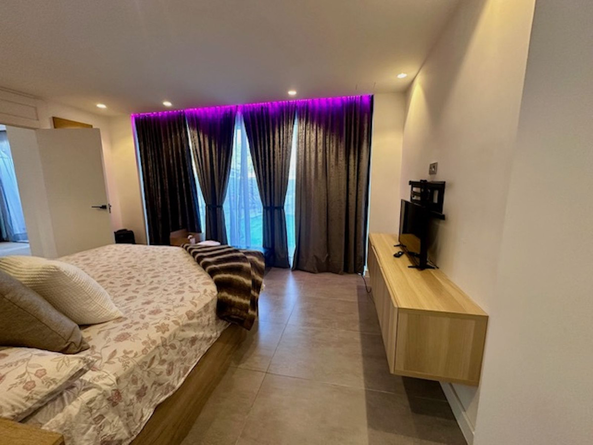 8e25668d3e2d689aa269545765841f68 - 41