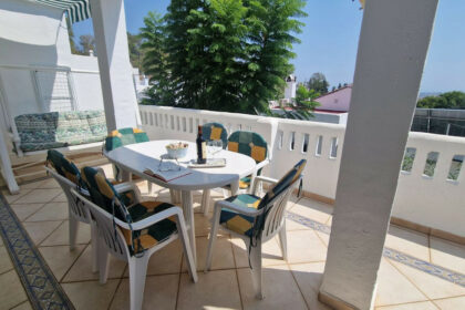 8fe3d40834b4e4acc0f6f9ed8b3ae60b - 10