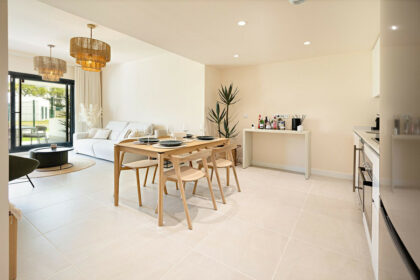 8feac6e26ac8808ce6831b0142e3f638 - 11