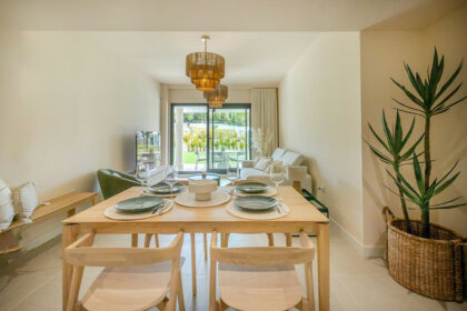 8feac6e26ac8808ce6831b0142e3f638 - 13