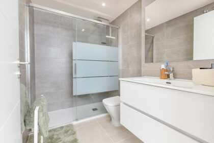 8feac6e26ac8808ce6831b0142e3f638 - 26